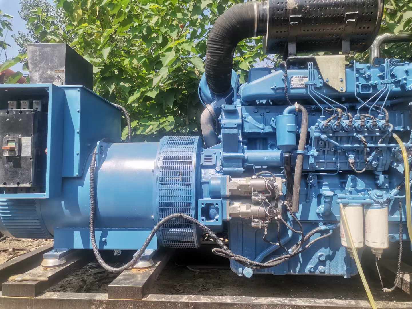 运河详细说明降低 800kW 柴油发电机输出电流波动的方法