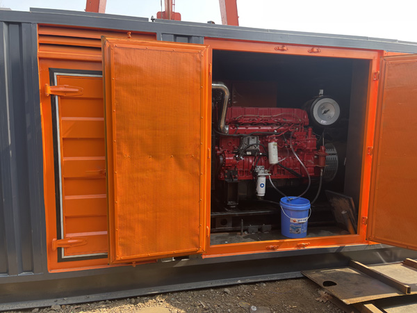 运河哪些因素会影响 200KW 柴油发电机的燃油消耗率？